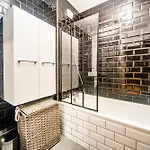 Apartment L'industriel - Proche Hopital - Parking - Balcon Tours