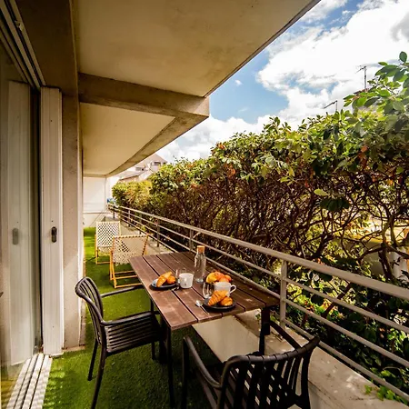 L'industriel - Proche Hopital - Parking - Balcon Apartment Tours