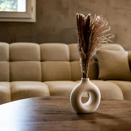 L'industriel - Proche Hopital - Parking - Balcon Apartment *