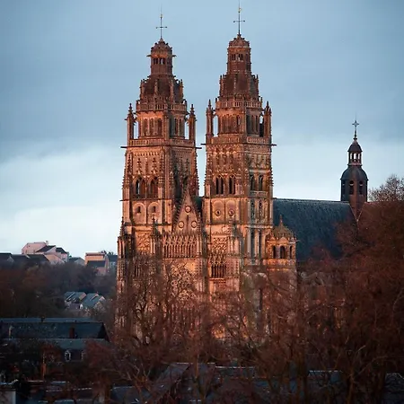 L'industriel - Proche Hopital - Parking - Balcon *
